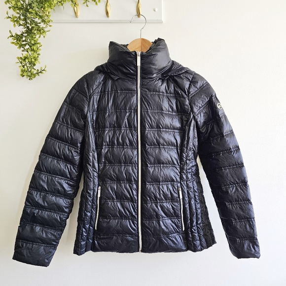 Duck Down MICHAEL Michael Kors Packable Short Down Fill Black Women's Jacket, S - Picture 2 of 16